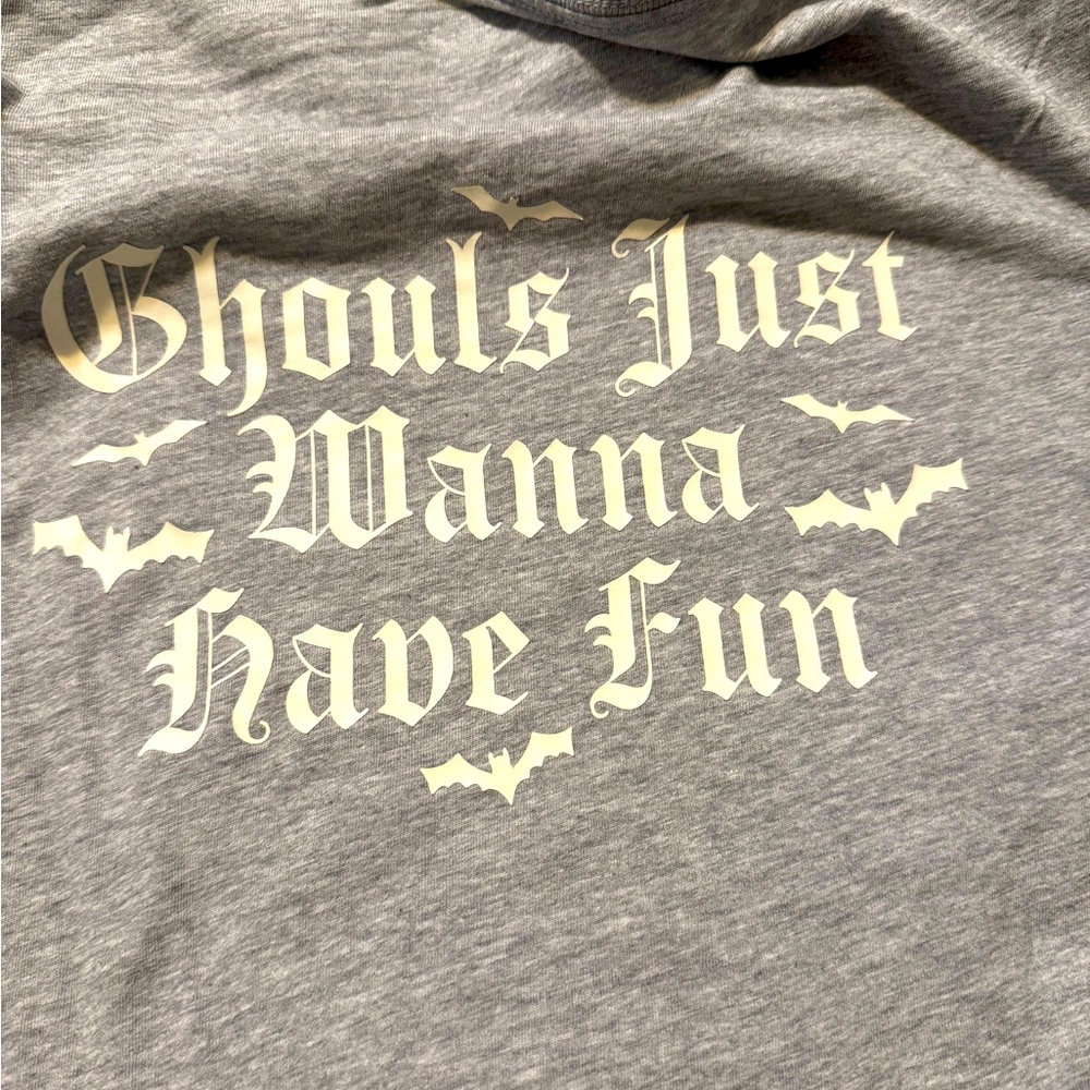 Vs pink Halloween bats ghouls have fun oversized top